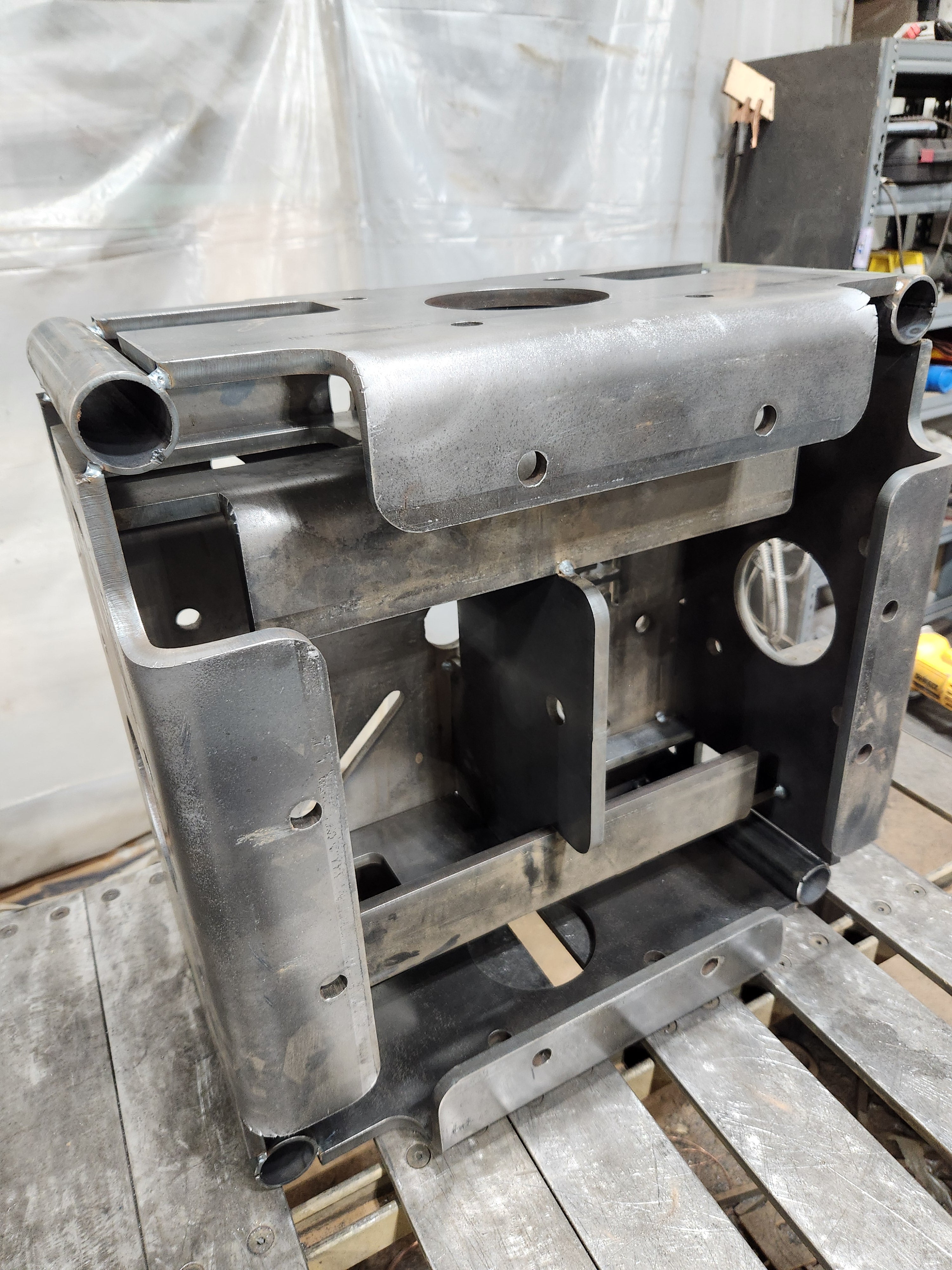 Ultimate™ Ballast – Entertainment Fabrication