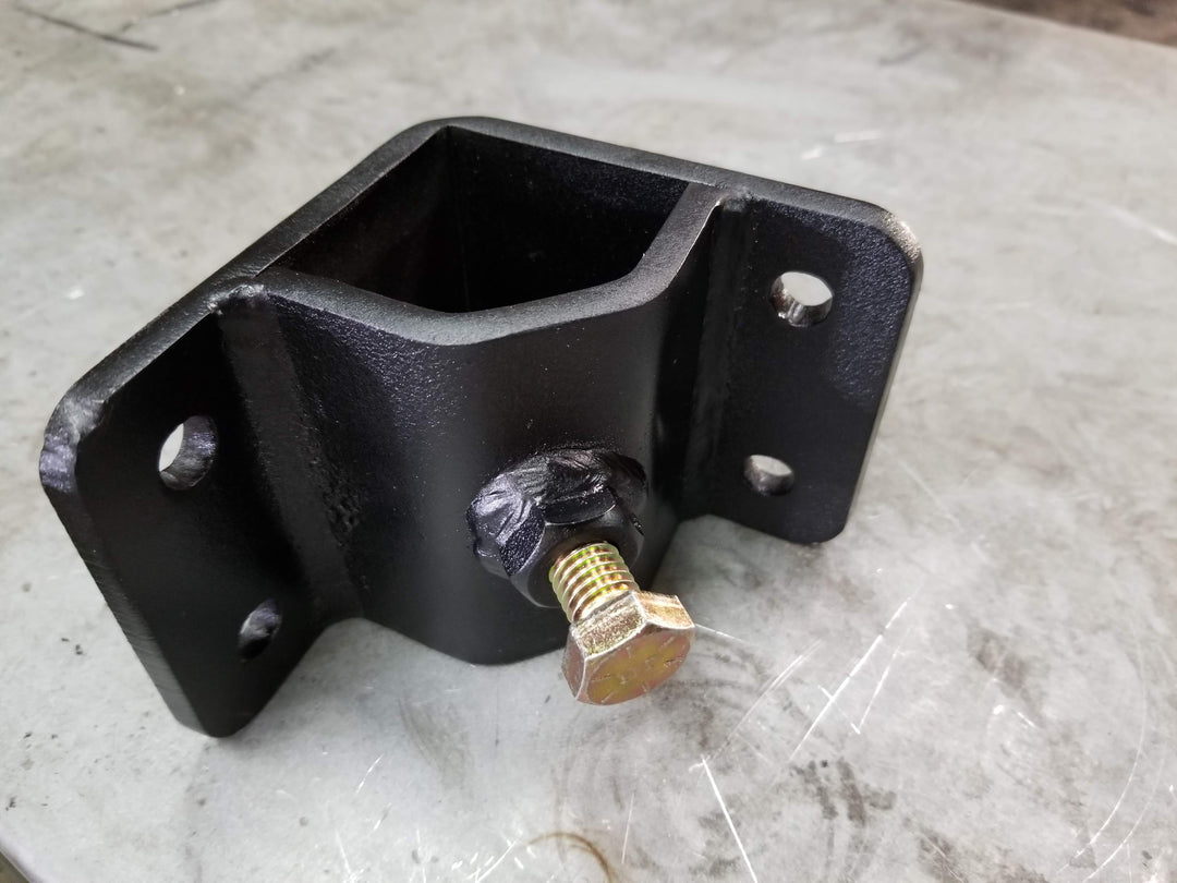 Deck pipe leg insert