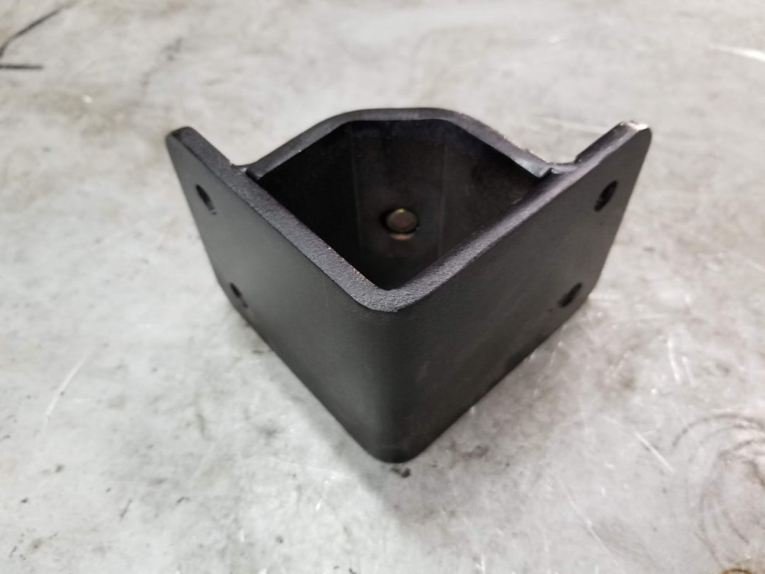 Deck pipe leg insert
